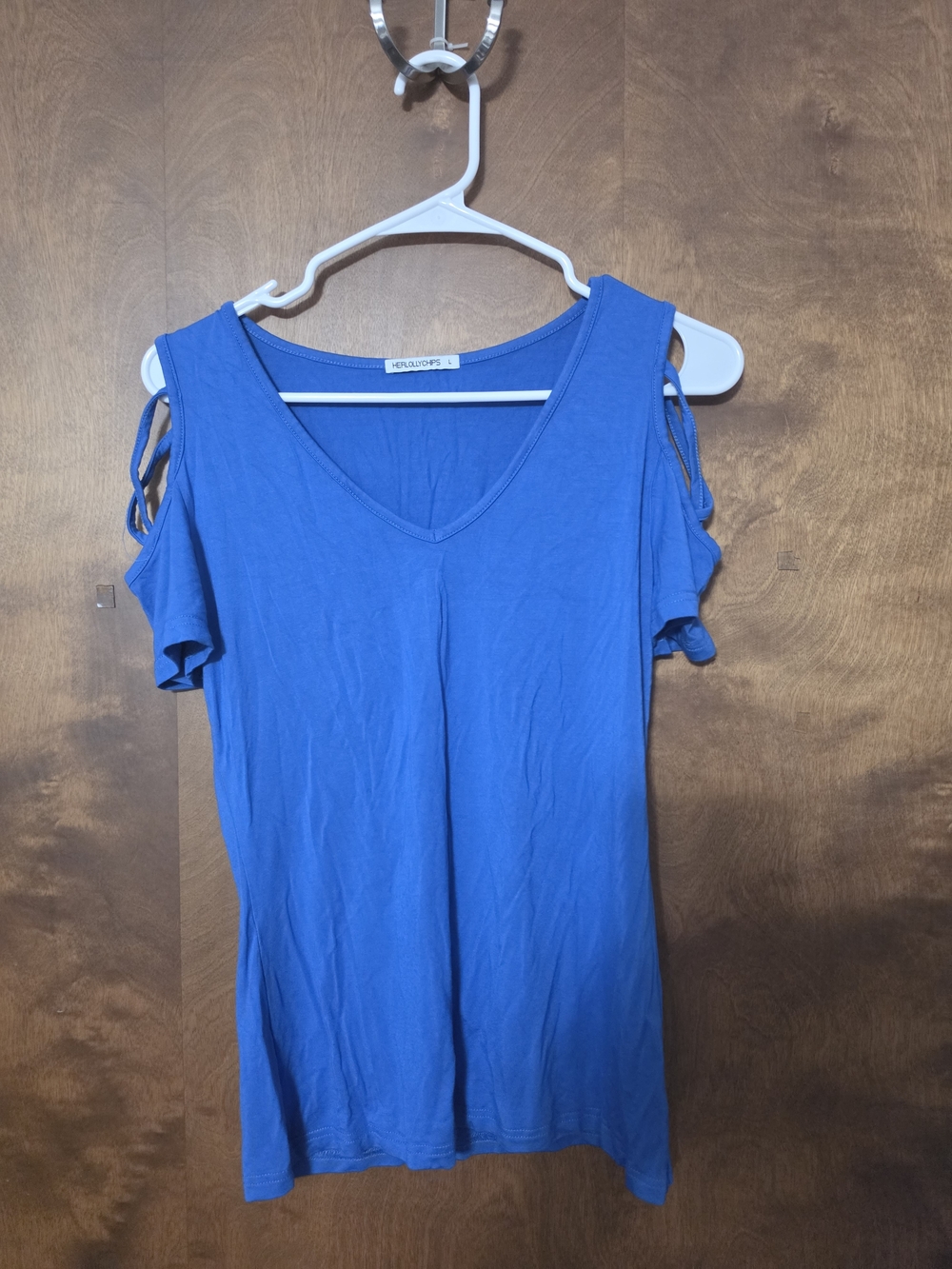 Windowpane Cold-Shoulder V-Neck Tee in Royal Blue